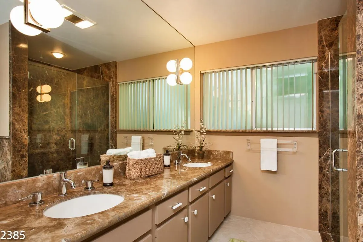 Collins Hideaway Villa Palm Springs 0*,  United States