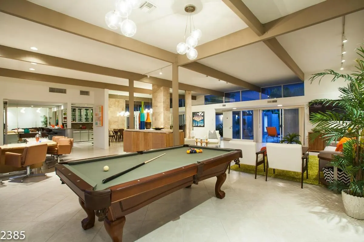 Collins Hideaway Villa Palm Springs